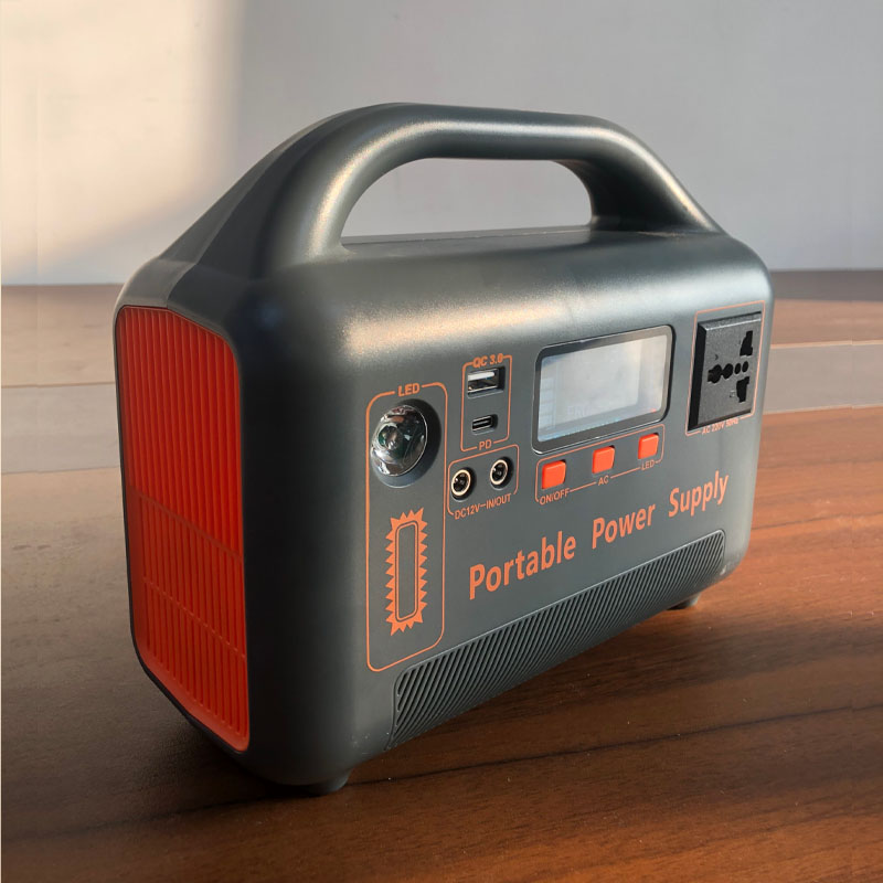 สถานีพลังงานฉุกเฉินแบบพกพาสำหร - Solar Powered Charger บทวิจารณ์และราคา